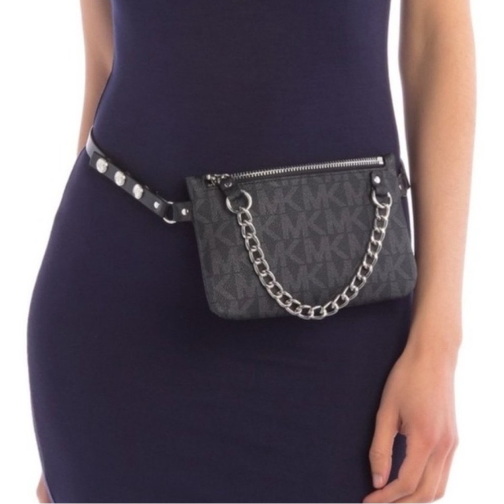 MICHAEL KORS MK Signature Leather Fanny Pack Belt Bag